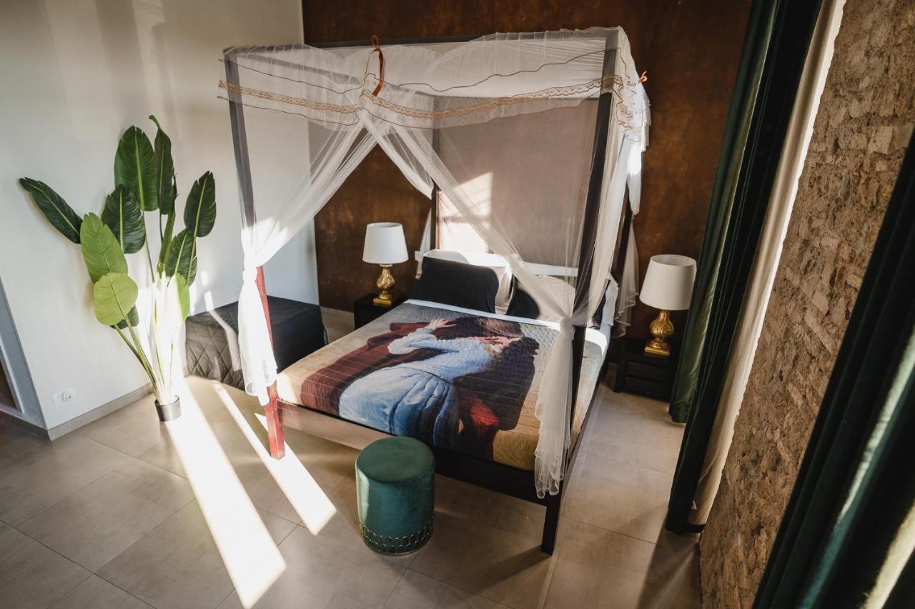 Le Boutique Luxury Diffused In Historic Center Affittacamere *