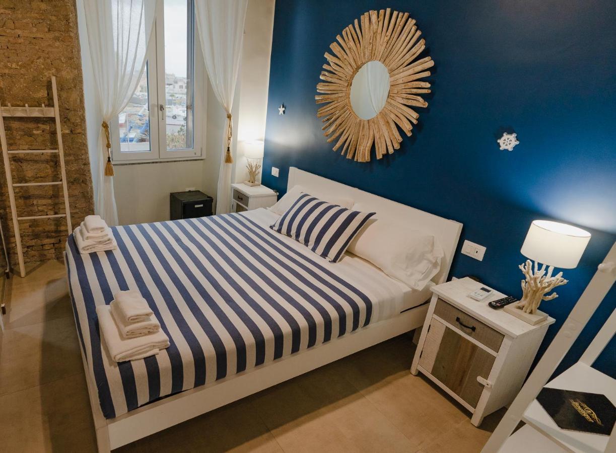 Le Boutique Luxury Diffused In Historic Center Fiumicino